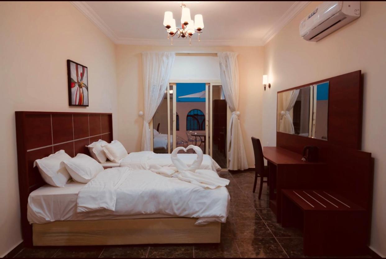 Hotel Arees Beach Rayyis Exterior foto